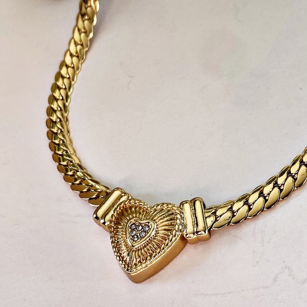 NEW Rhinestone Heart On Snake Chain